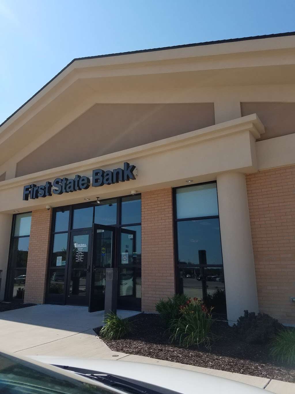 First State Bank | 115 Plaza Dr, Streator, IL 61364, USA | Phone: (815) 673-4381