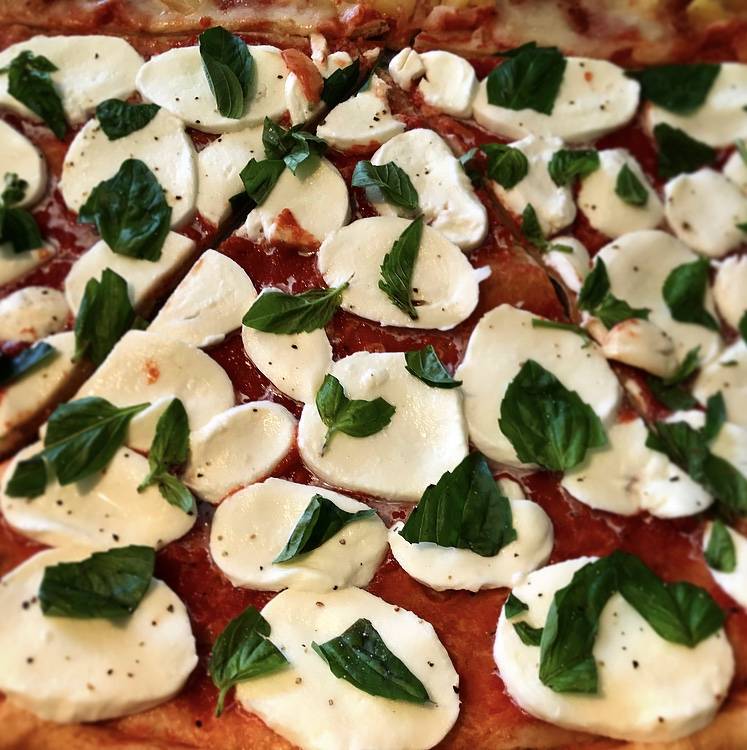 Vitos Pizza | 6304 York Rd, Baltimore, MD 21212, USA | Phone: (410) 323-8486