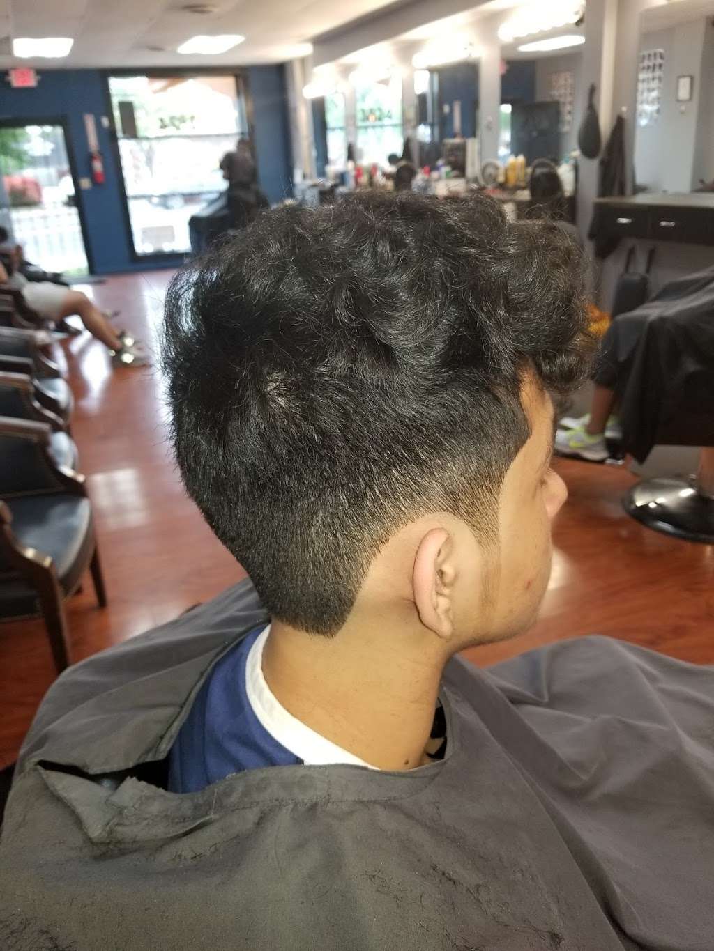Royal Cuts Gentlemens Grooming - hair care  | Photo 3 of 10 | Address: 3824 Bladensburg Rd, Cottage City, MD 20722, USA | Phone: (240) 714-5505