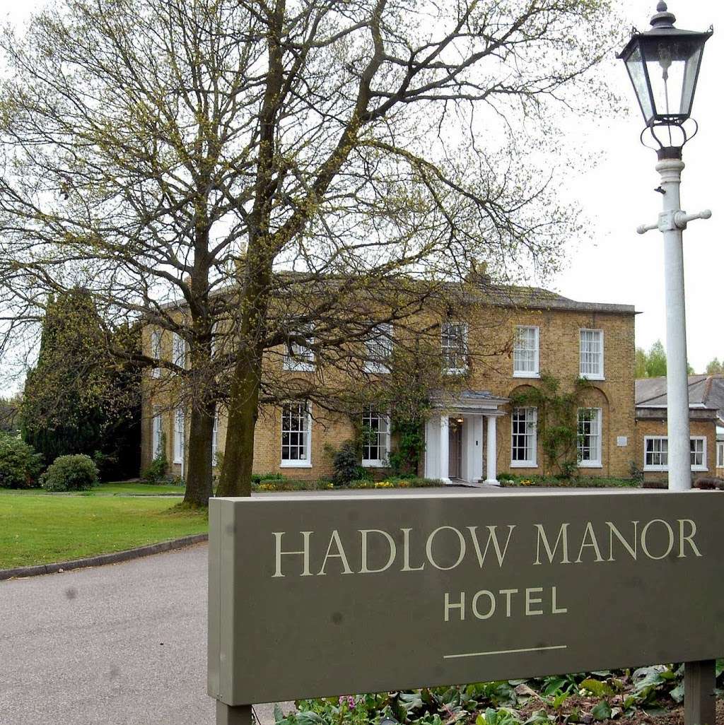 Hadlow Manor Hotel | Maidstone Rd, Tonbridge TN11 0JH, UK | Phone: 01732 851442