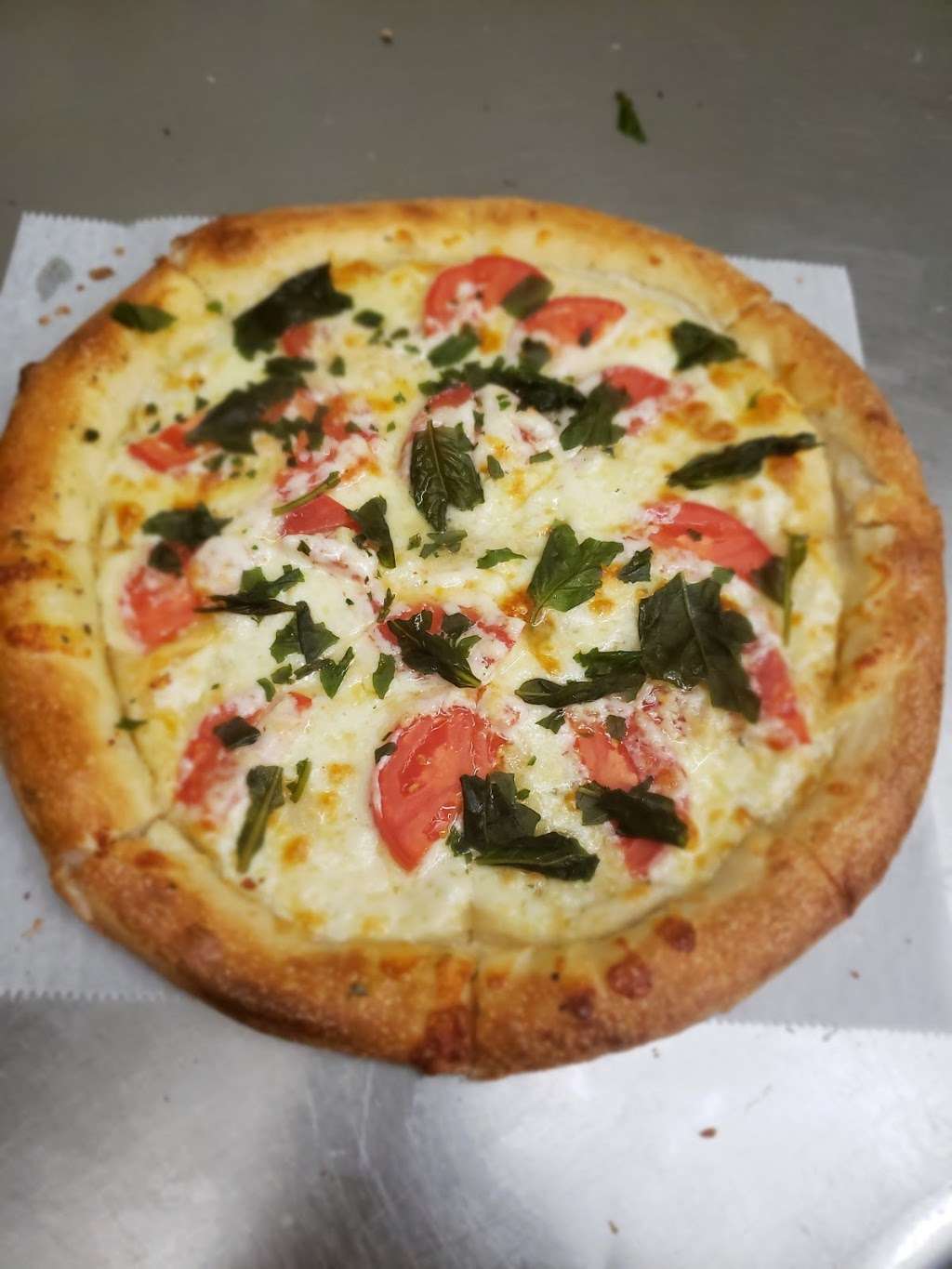 Fratelli’s Pizzeria | 2328 S Atlantic Ave, Daytona Beach Shores, FL 32118 | Phone: (386) 200-6347