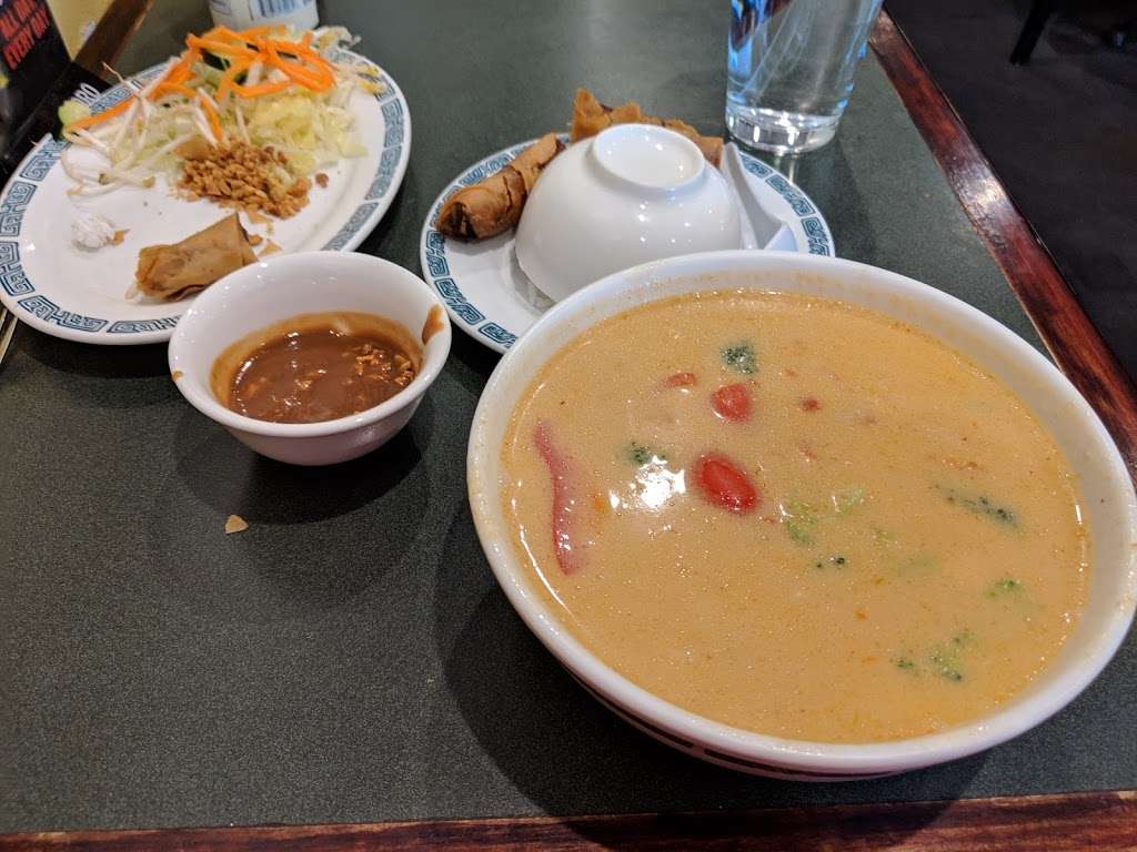 Viet Pho | 9231 Lincoln Ave #400, Lone Tree, CO 80124, USA | Phone: (303) 662-8830