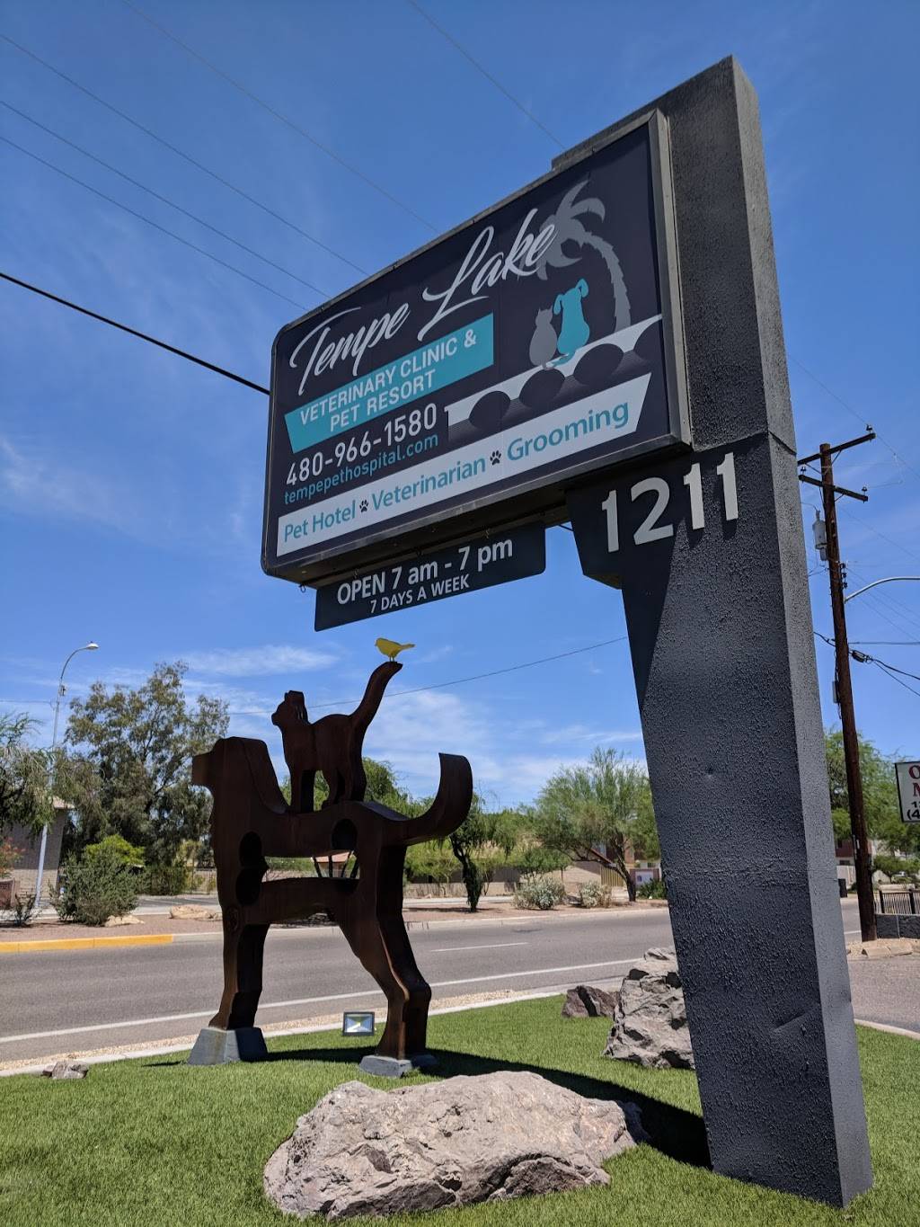 Tempe Lake Veterinary Clinic & Pet Resort | 1211 E Curry Rd, Tempe, AZ 85281, USA | Phone: (480) 966-1580