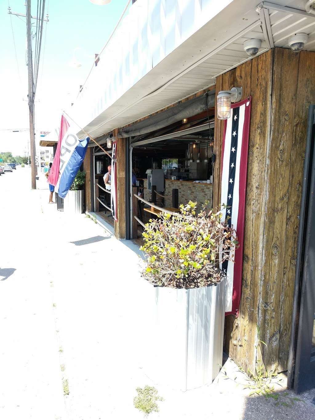 Dewey Beer Co. | 2100 Coastal Hwy, Dewey Beach, DE 19971, USA | Phone: (302) 227-1182