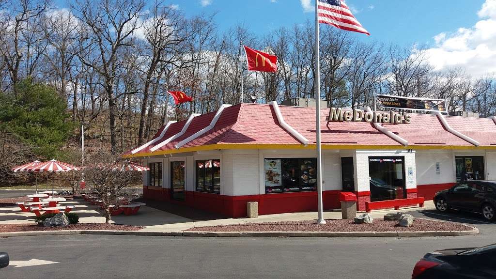 McDonalds | 104 W Point Hwy, Highland Falls, NY 10928, USA | Phone: (845) 446-4935