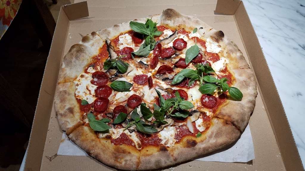 Giuseppinas Brick Oven Pizza | 691 6th Ave, Brooklyn, NY 11215, USA | Phone: (718) 499-5052