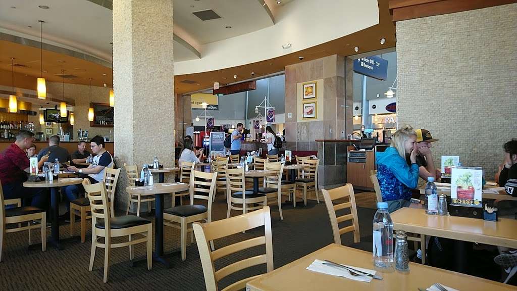 California Pizza Kitchen | 5757 Wayne Newton Boulevard, Las Vegas, NV 89119, USA | Phone: (702) 261-7317