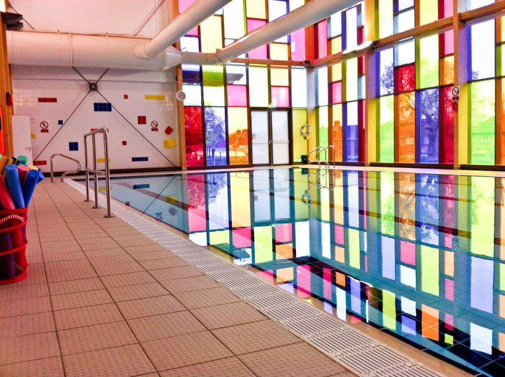 Tiny Swimmers - Barnet Pool | Whitings Rd, Barnet EN5 2QY, UK | Phone: 020 8351 4413