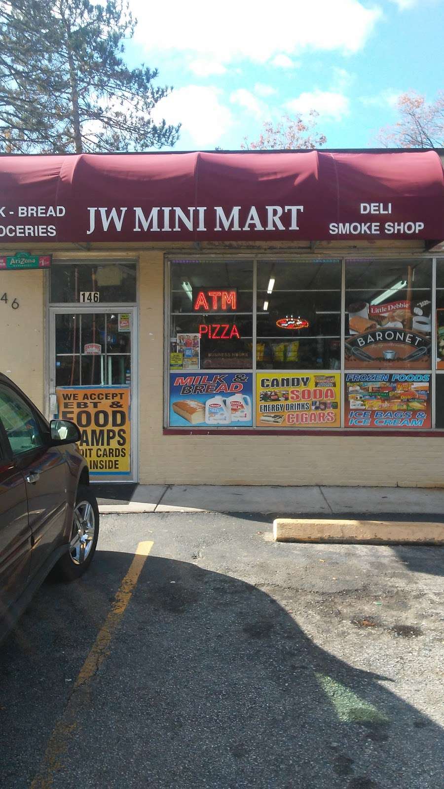 JW Mini Mart | 146 Waterman Ave, North Providence, RI 02911, USA | Phone: (401) 231-4949