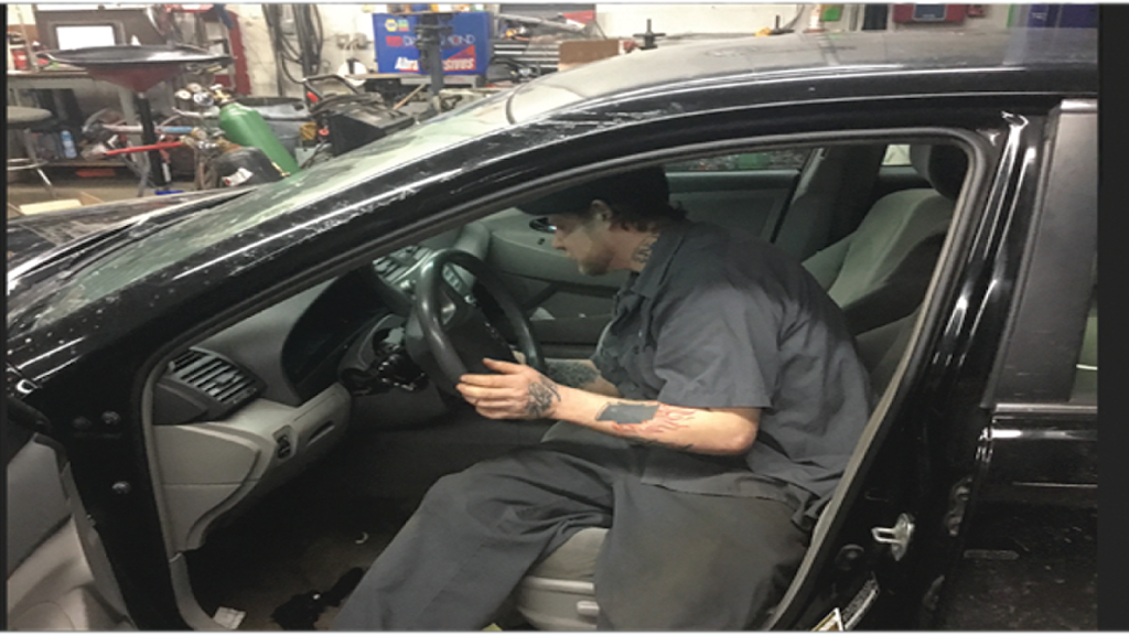 Munich Auto Body & Repair | 1734 Rice St, St Paul, MN 55113, USA | Phone: (651) 348-7559