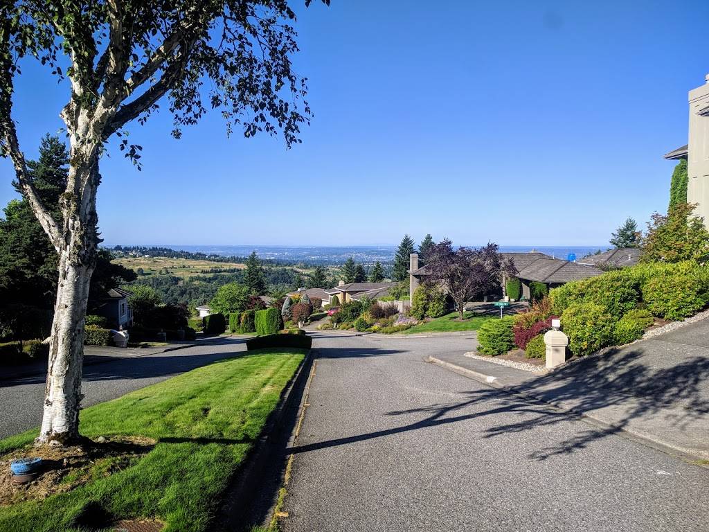 Lakemont Highlands Neighborhood Park | 15800 156th Ave SE, Bellevue, WA 98006, USA | Phone: (425) 452-4874