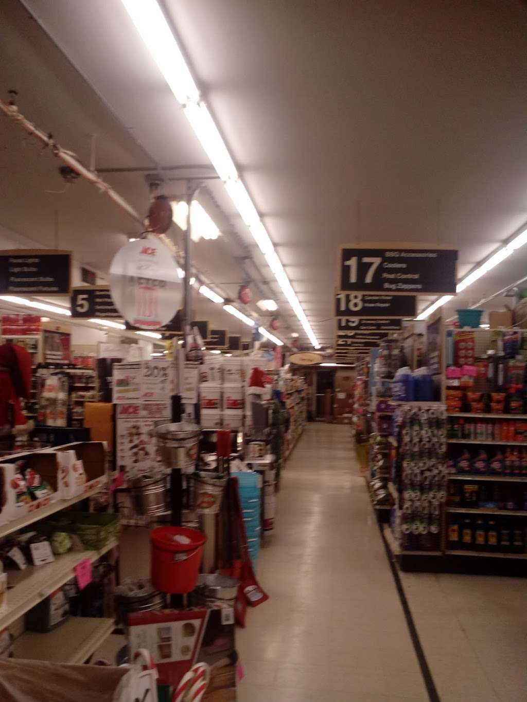 Gordons Ace Hardware - Harlem Foster | 7230 W Foster Ave, Chicago, IL 60656, USA | Phone: (773) 763-7117