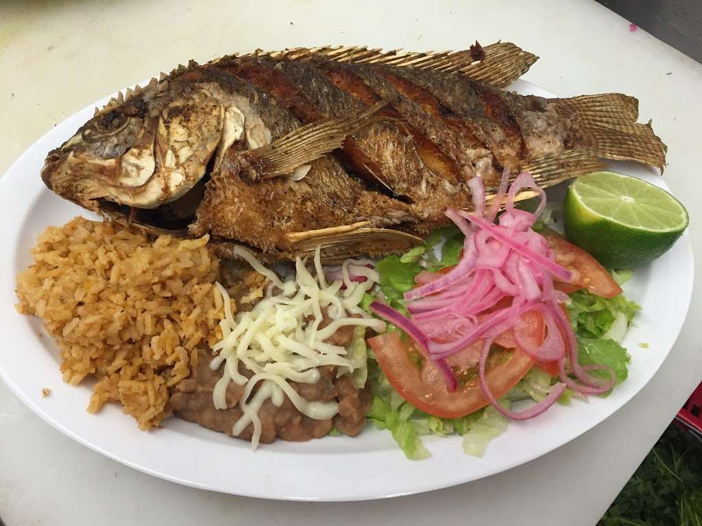 Carniceria La Tapatia | 2507, 739 E Hyde Park Blvd, Inglewood, CA 90302, USA | Phone: (310) 671-5475