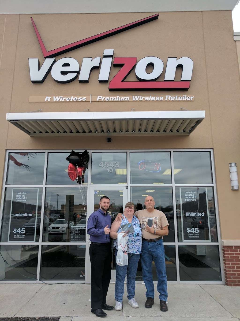 Verizon Authorized Retailer / RW - East Stroudsburg, Pa | 4543 Milford Rd #110, East Stroudsburg, PA 18301 | Phone: (570) 730-4776