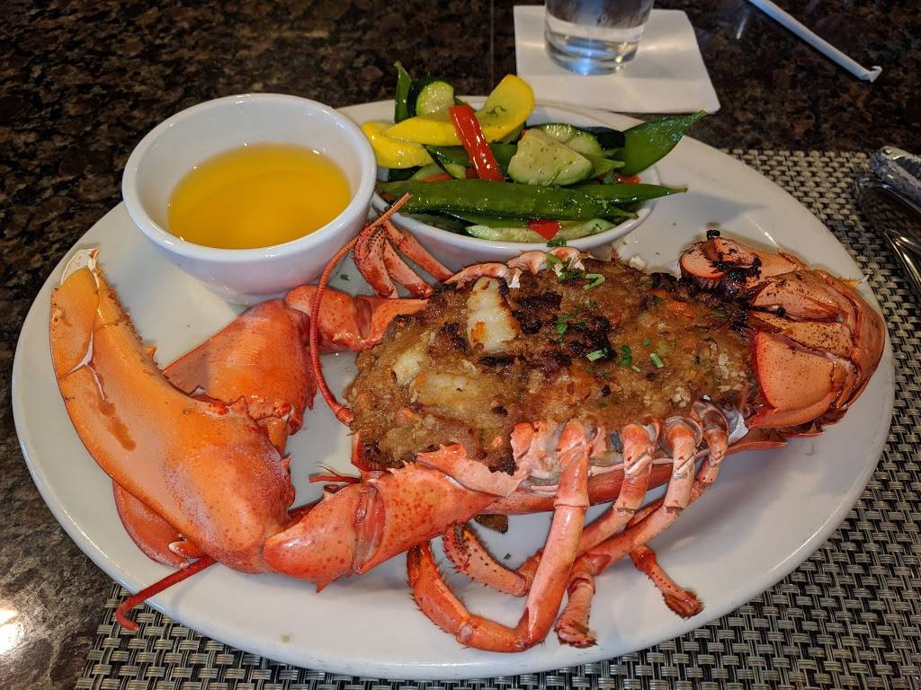 Breakers Restaurant | 295 Ocean Blvd, Hampton, NH 03842 | Phone: (603) 926-6762