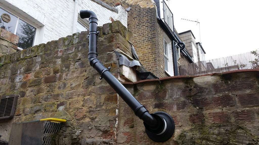 Upperplumbers Ltd | 54 Old Oak Ln, London NW10 6UB, UK | Phone: 07898 737837