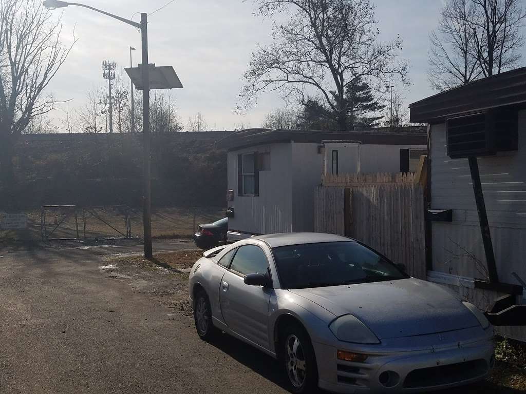 Newton Creek Mobile Home Park | 3225 mt empraim ave TRLT D8, Camden, NJ 08104 | Phone: (856) 895-8356