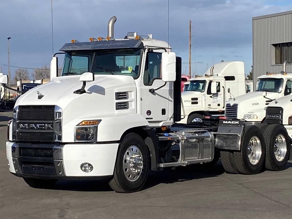 Bruckner Trucks Sales - Mack | 5301 W 60th St, Tulsa, OK 74107, USA | Phone: (877) 774-7648