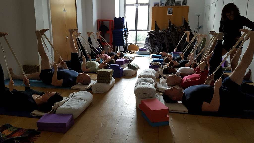 Yoga In Forest Hill | 1 Vancouver Rd, Forest Hill, London SE23 2AG, UK | Phone: 07809 758244