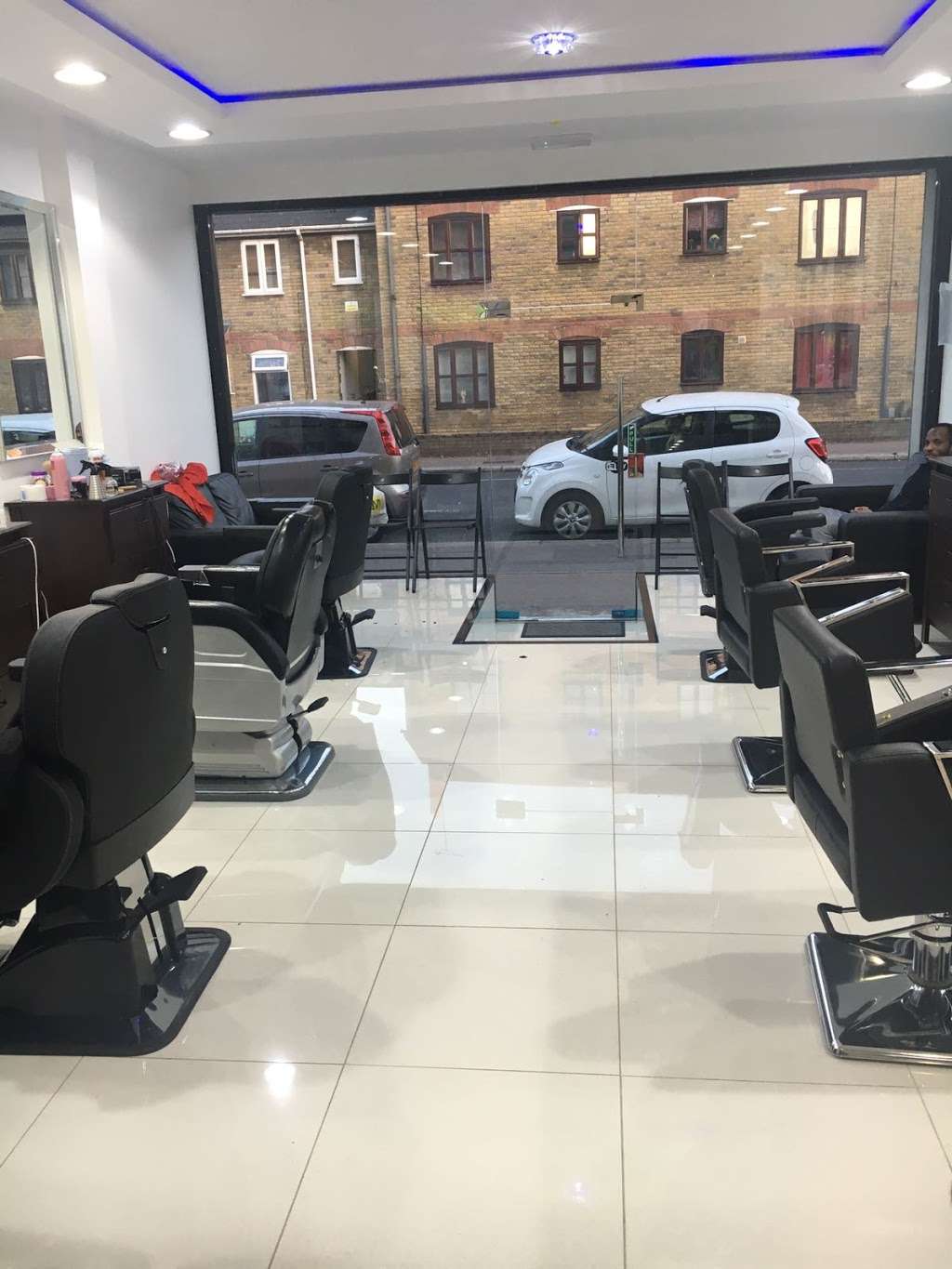 Clippers Barber | 150 London Rd, Grays RM17 5YD, UK | Phone: 01375 767899