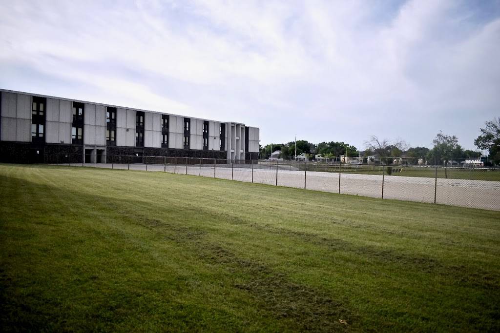 Hamilton High School | 6215 W Warnimont Ave, Milwaukee, WI 53220, USA | Phone: (414) 327-9300