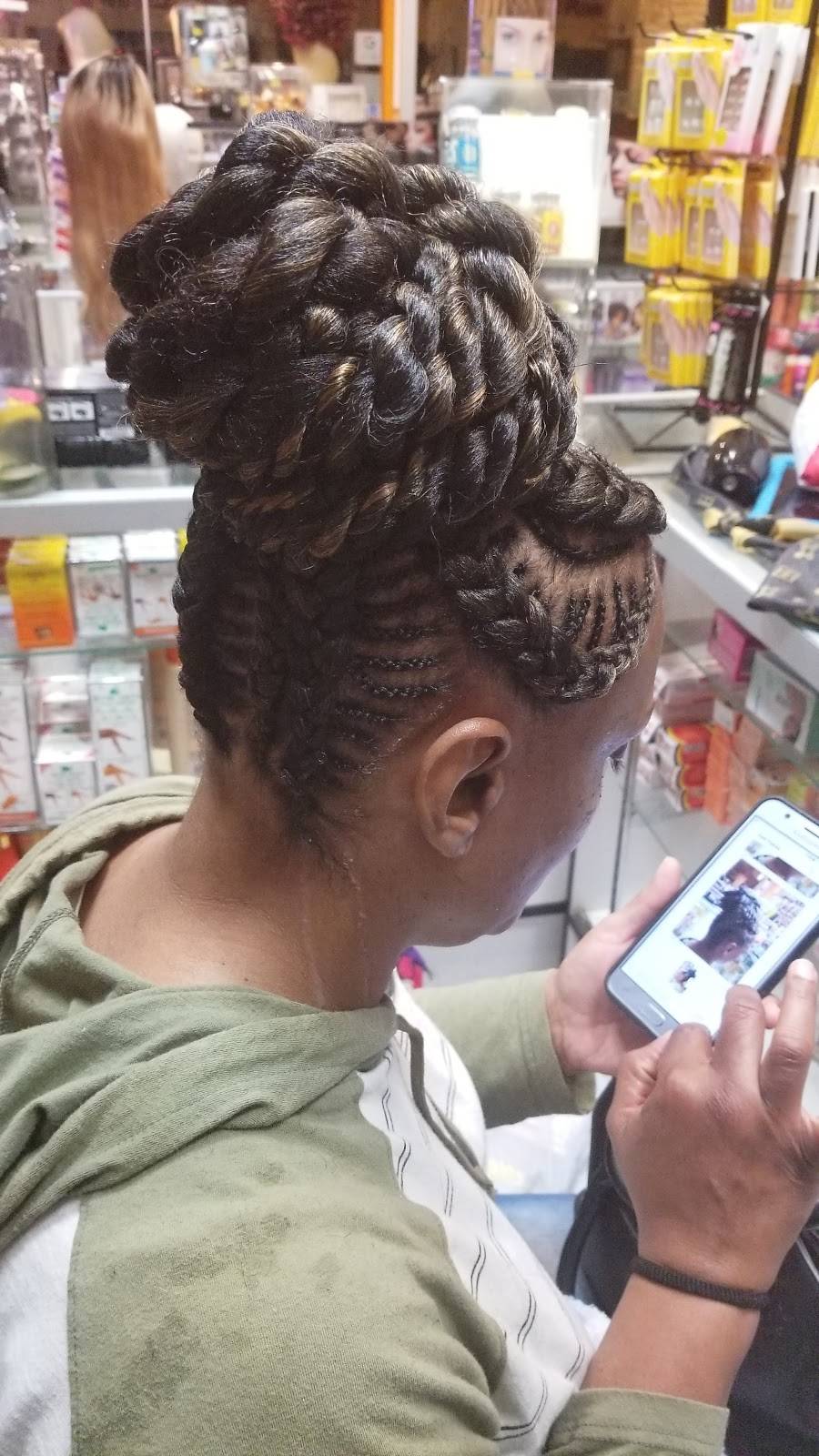 ZaZa Beauté&Braiding Services | 1000 West Oaks Mall #416, Houston, TX 77082, USA | Phone: (713) 474-7100