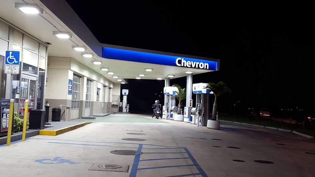 Chevron | 1501 Broad Causeway, Bay Harbor Islands, FL 33154, USA | Phone: (305) 891-6793