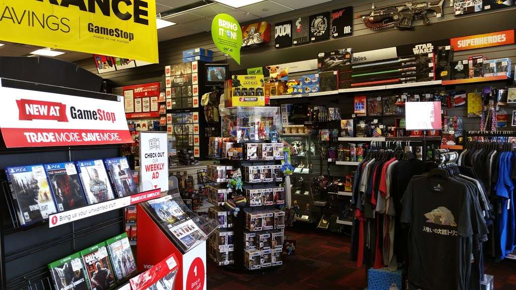 GameStop | 14405 Clay Terrace Blvd #135, Carmel, IN 46032, USA | Phone: (317) 816-9357