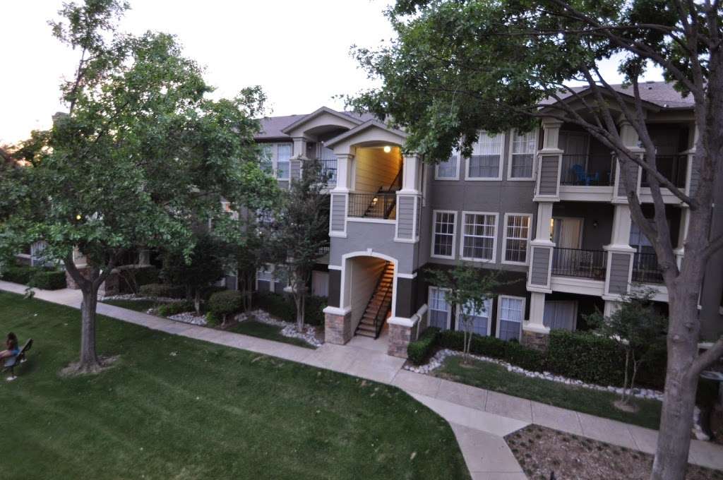 Stone Ridge Apartments | 4750 Haverwood Ln, Dallas, TX 75287, USA | Phone: (972) 380-6172