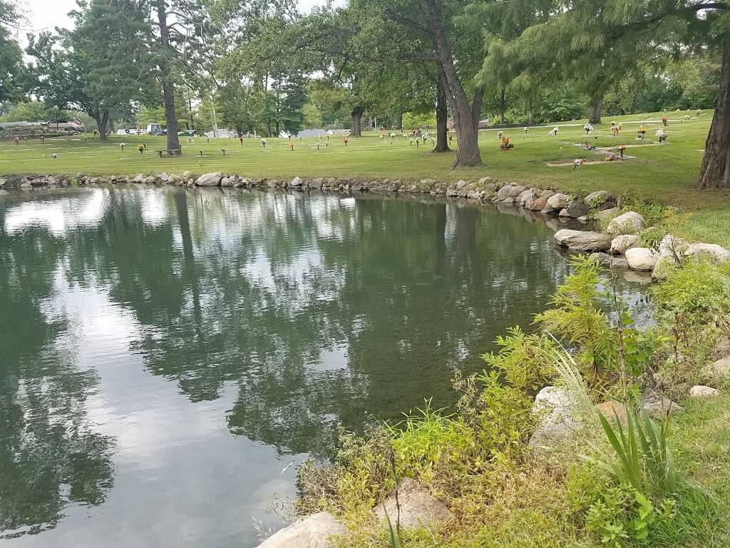 Rest Haven Memorial Park | 1200 Sagamore Pkwy N, Lafayette, IN 47904, USA | Phone: (765) 447-1797