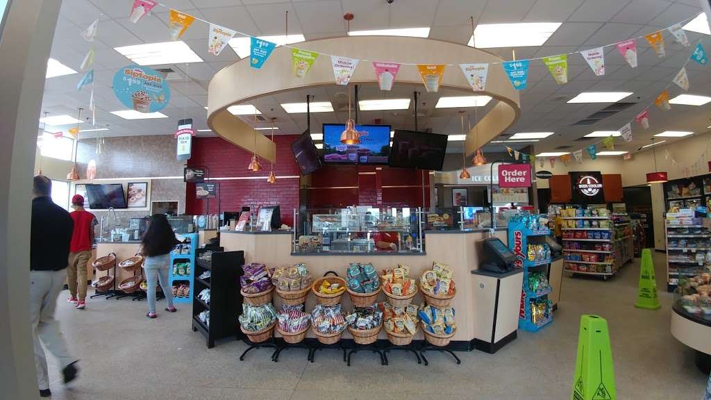 Wawa | 2449 N Orange Blossom Trail, Kissimmee, FL 34744, USA | Phone: (407) 870-1502