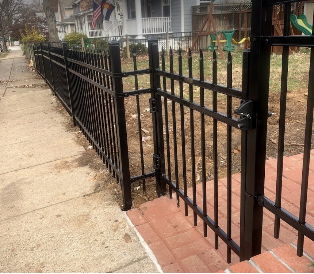 castillos deck and fence company | 6902 Contee Rd, Laurel, MD 20707, USA | Phone: (301) 712-4154