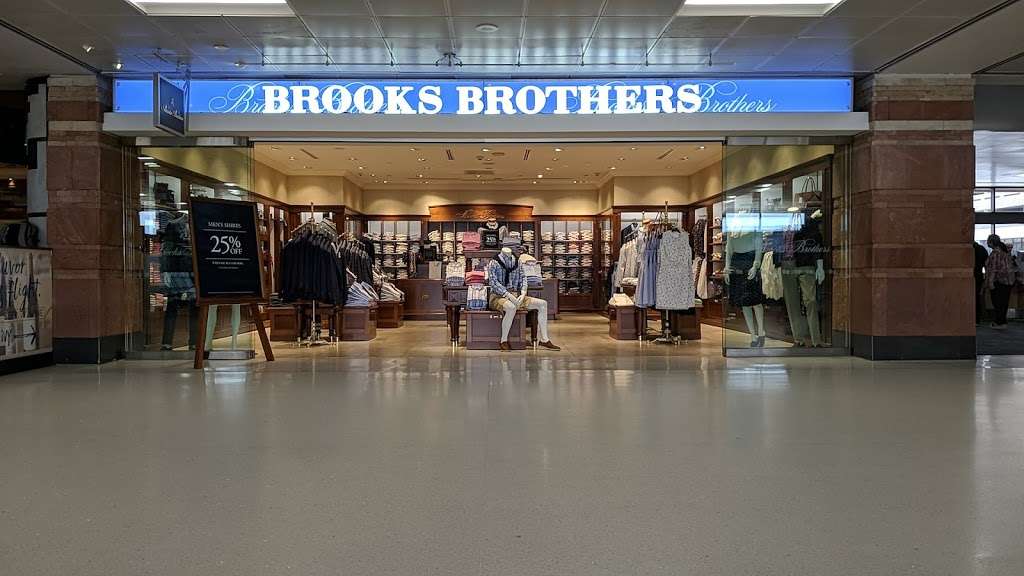 Brooks Brothers | 3400 E Sky Harbor Blvd, Phoenix, AZ 85034, USA