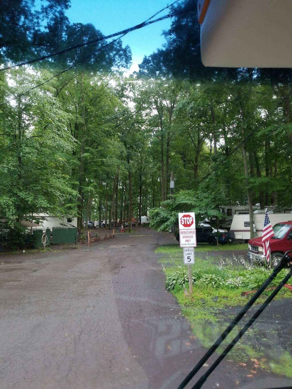 Quakerwoods Campground | 2225 Rosedale Rd, Quakertown, PA 18951, USA | Phone: (215) 536-1984