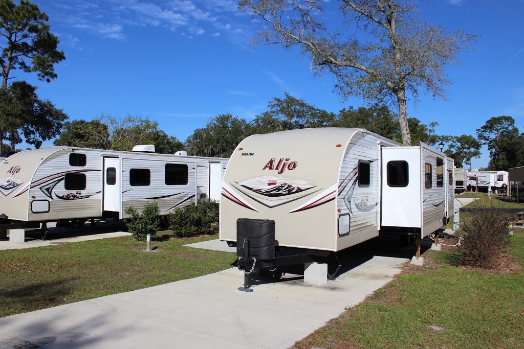 Orange City RV Resort | 2300 E Graves Ave, Orange City, FL 32763, USA | Phone: (386) 775-2545