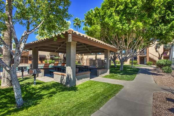 Casa Anita Apartments | 1801 N 83rd Ave, Phoenix, AZ 85035, USA | Phone: (623) 873-2437