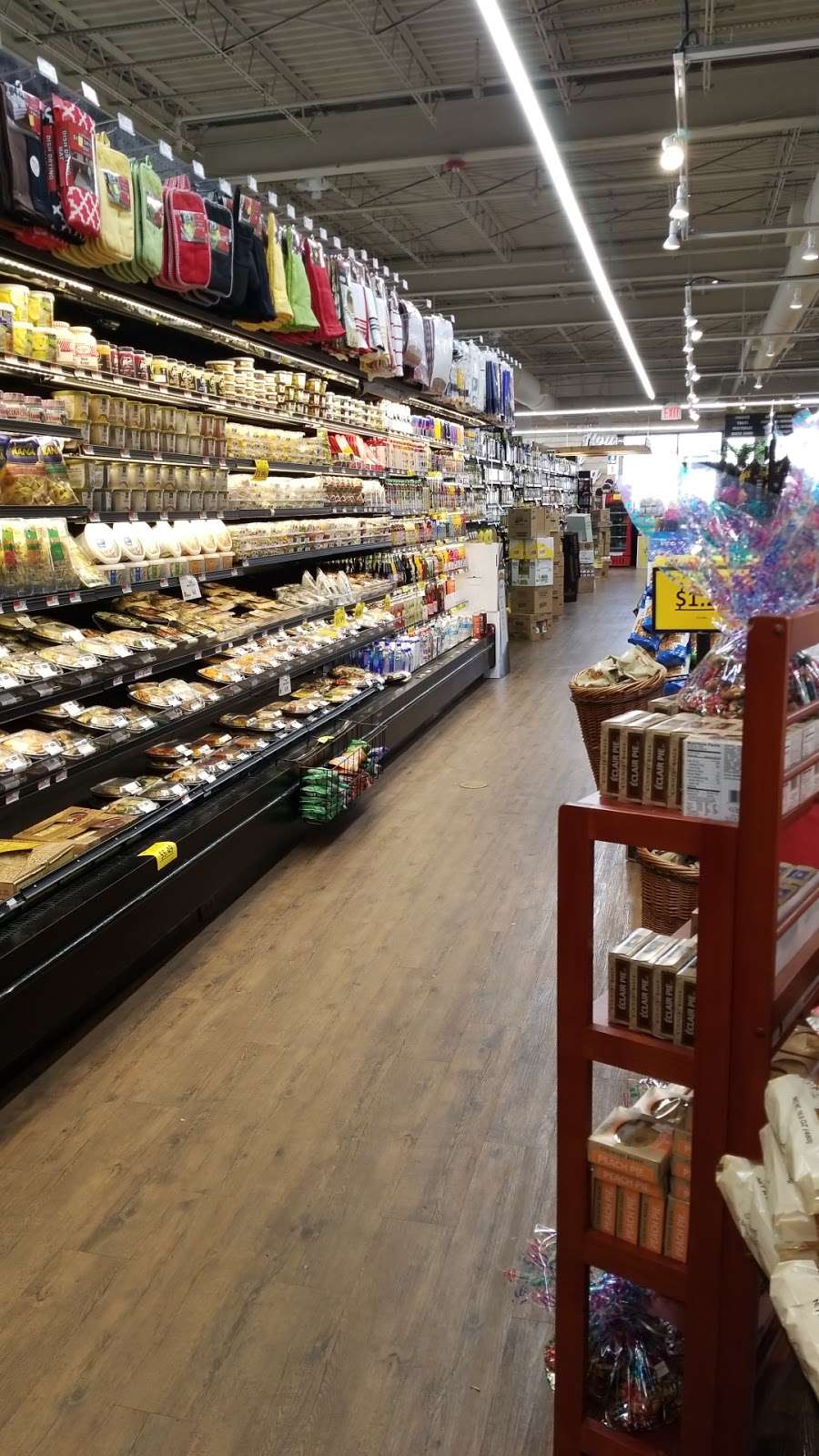 Key Food Marketplace | 1233 Nepperhan Ave, Yonkers, NY 10703, USA | Phone: (914) 308-3950