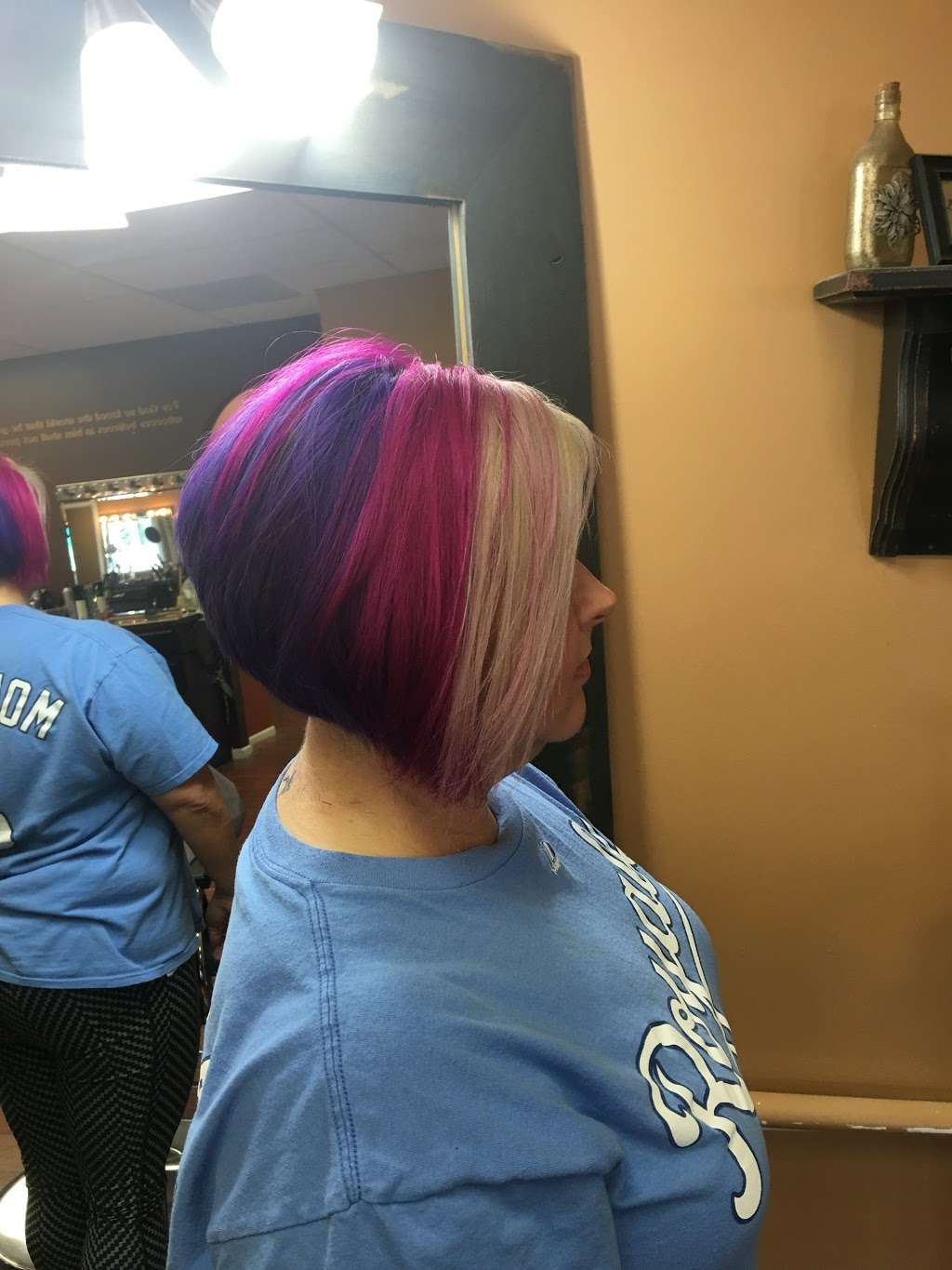 Shear Madness | 712 S Broadway, Oak Grove, MO 64075 | Phone: (816) 690-7999