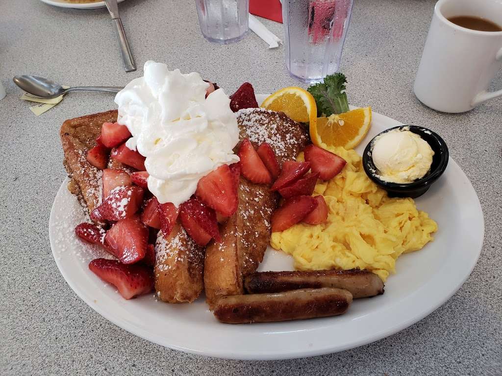 Bobbys Hideaway Cafe | 4901 El Camino Real f, Carlsbad, CA 92008, USA | Phone: (760) 729-6900