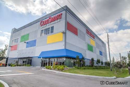 CubeSmart Self Storage | 590 NW 137th Ave, Miami, FL 33182, USA | Phone: (305) 223-2858