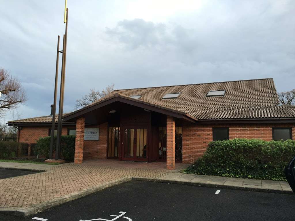 Church of Jesus Christ of Latter Day Saints | 133 Coppetts Rd, London N10 1JP, UK