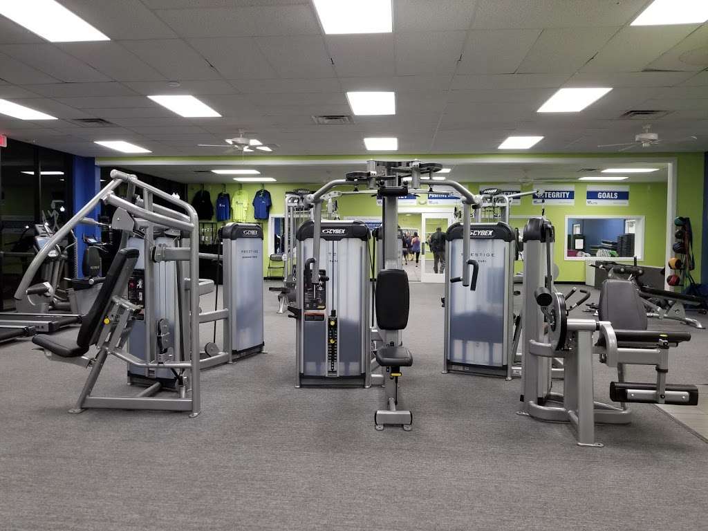 Elite Fitness Gym | 6294 Cypress Gardens Boulevard, High Pointe Shopping Centre, Winter Haven, FL 33884, USA | Phone: (863) 662-3999