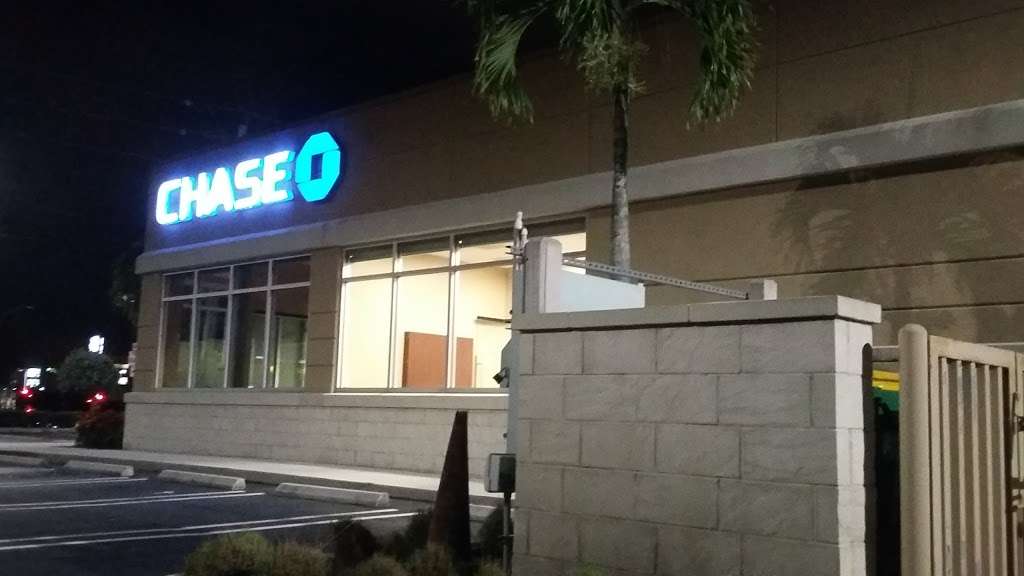 Chase Bank | 18255 NW 57th Ave, Miami Gardens, FL 33055 | Phone: (305) 914-3821