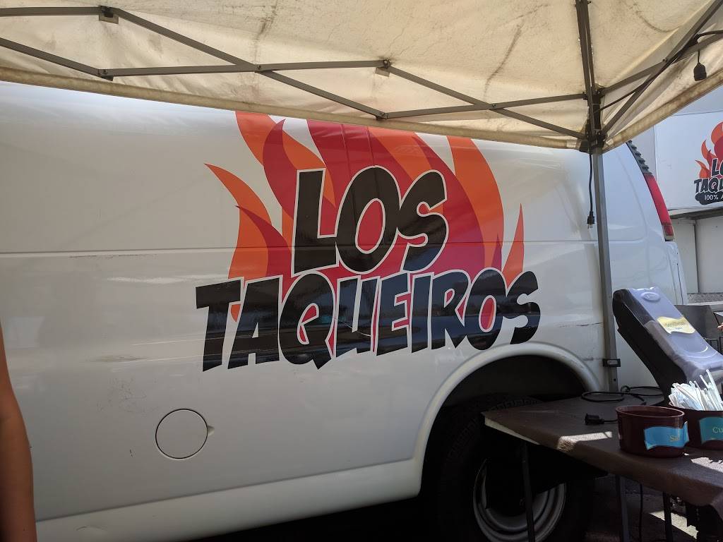 Los Taqueiros | 575 Panama Ln, Bakersfield, CA 93307, USA | Phone: (661) 363-9895