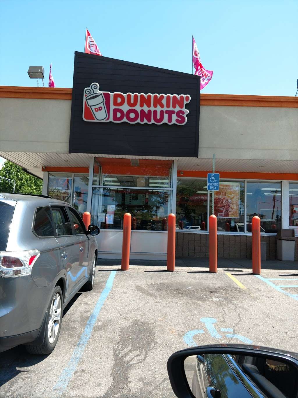 Dunkin Donuts | 5001 Rising Sun Ave, Philadelphia, PA 19120, USA | Phone: (215) 457-8300