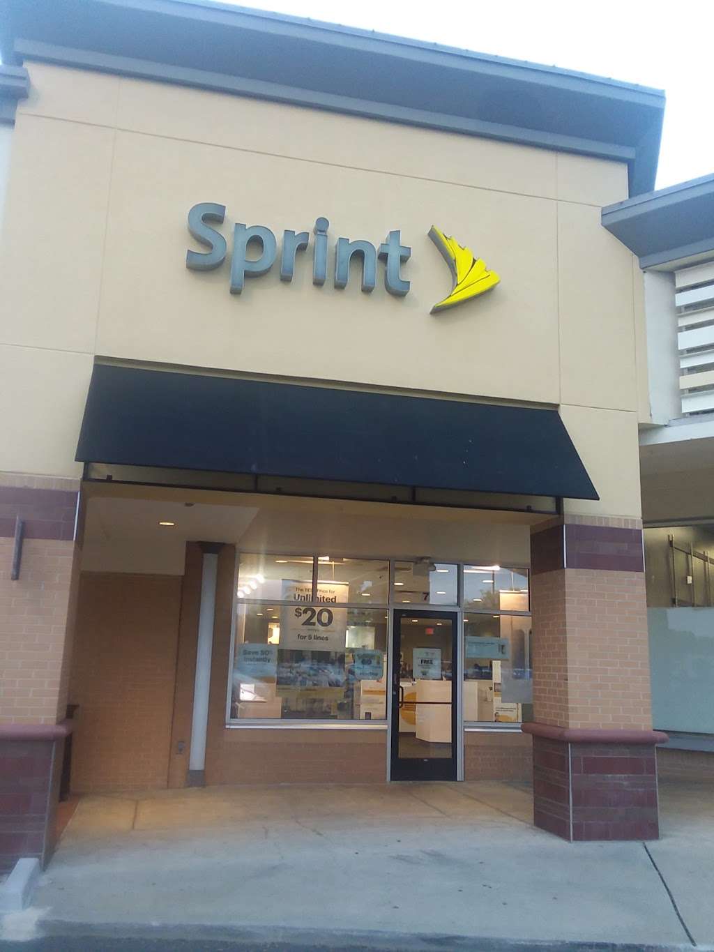 Sprint Store | 1598 Kings Hwy N, Cherry Hill, NJ 08034, USA | Phone: (856) 427-9900