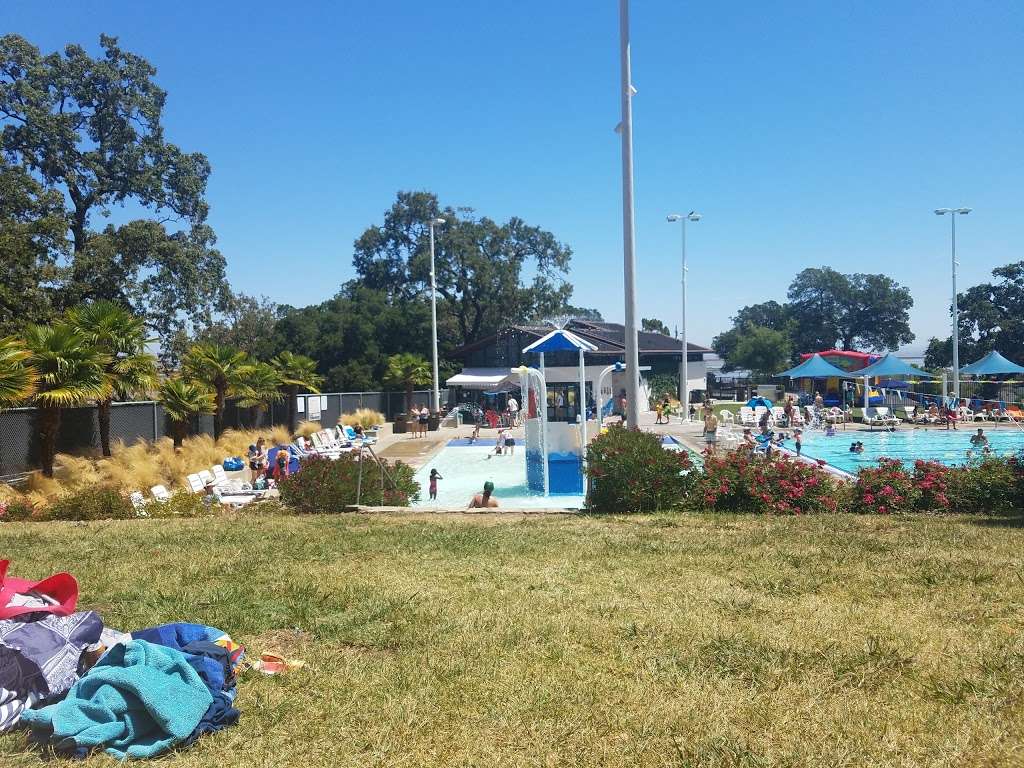 Hamilton Community Pool | 203 El Bonito Dr, Novato, CA 94949 | Phone: (415) 883-7126