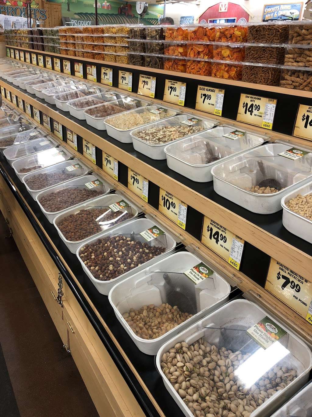 Sprouts Farmers Market | 920 Foothill Blvd, La Cañada Flintridge, CA 91011, USA | Phone: (818) 495-1103