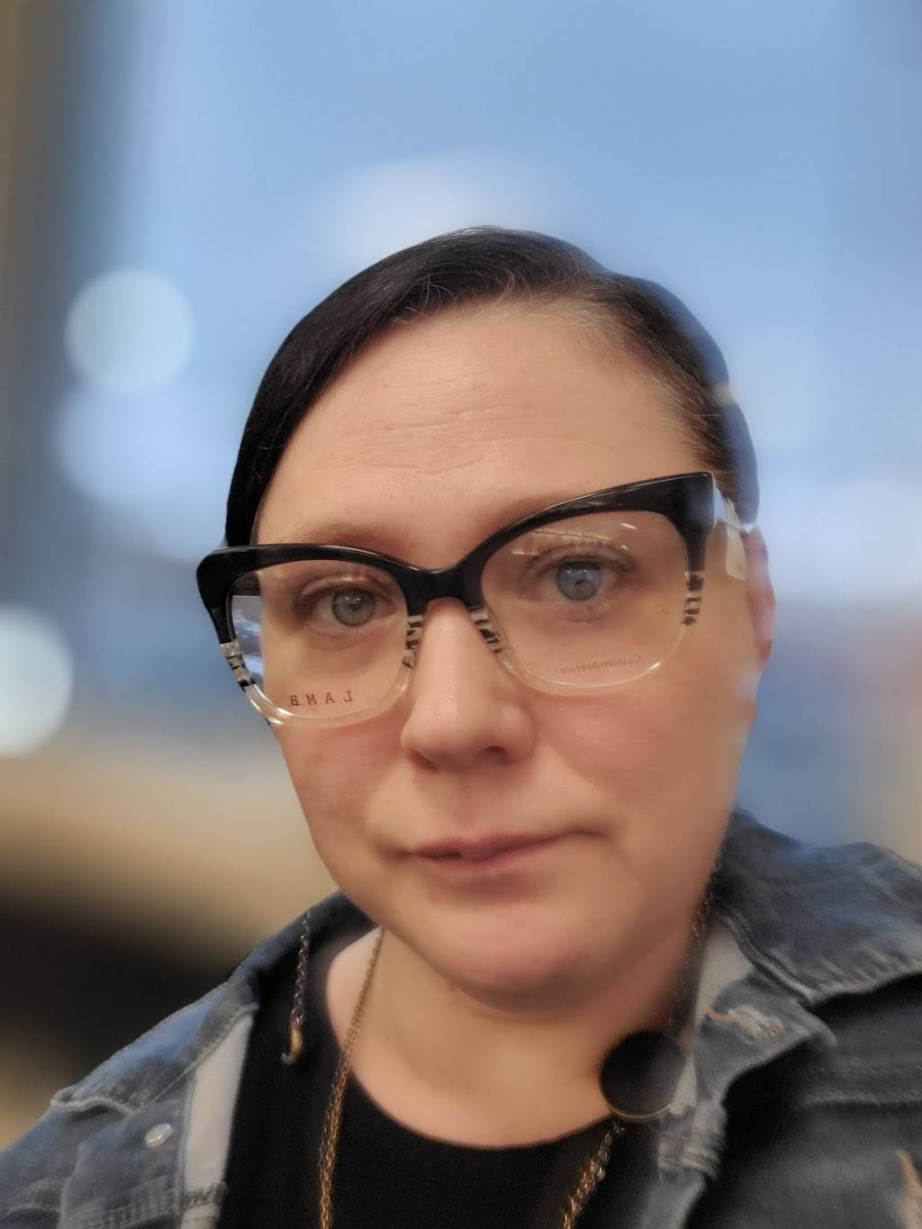 Visionworks Doctors of Optometry | 1030 Veterans Pkwy, Clarksville, IN 47129, USA | Phone: (812) 282-2020