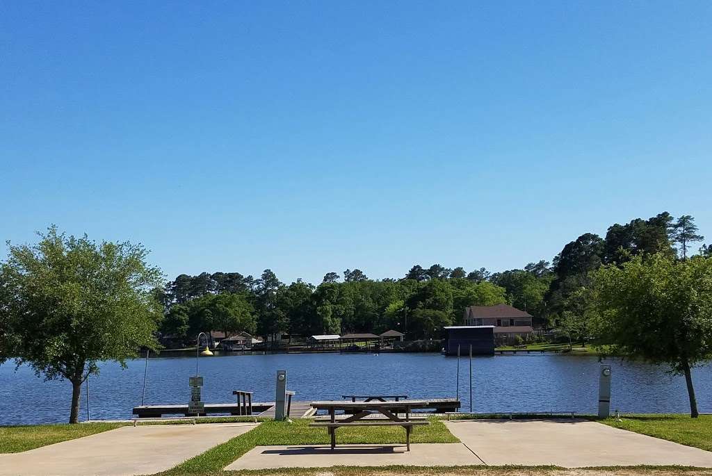 Lochness Marina & RV Park | 14560 Calvary Rd, Willis, TX 77318, USA | Phone: (936) 890-5400